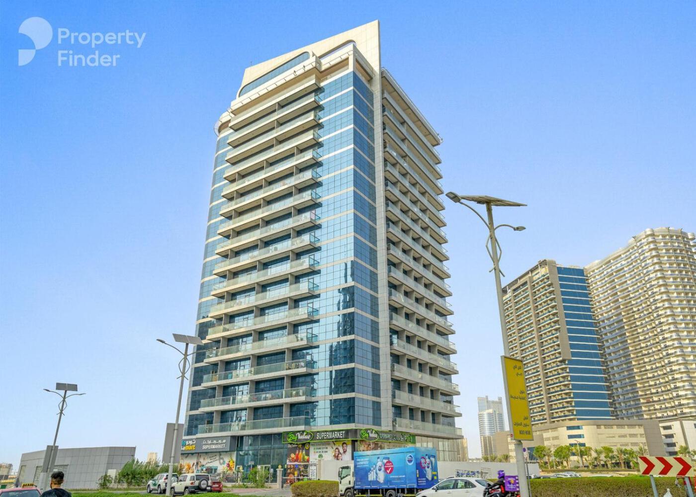 Huge 1-bedroom Unit With 2 Sofa Bed Amazing * Dubai