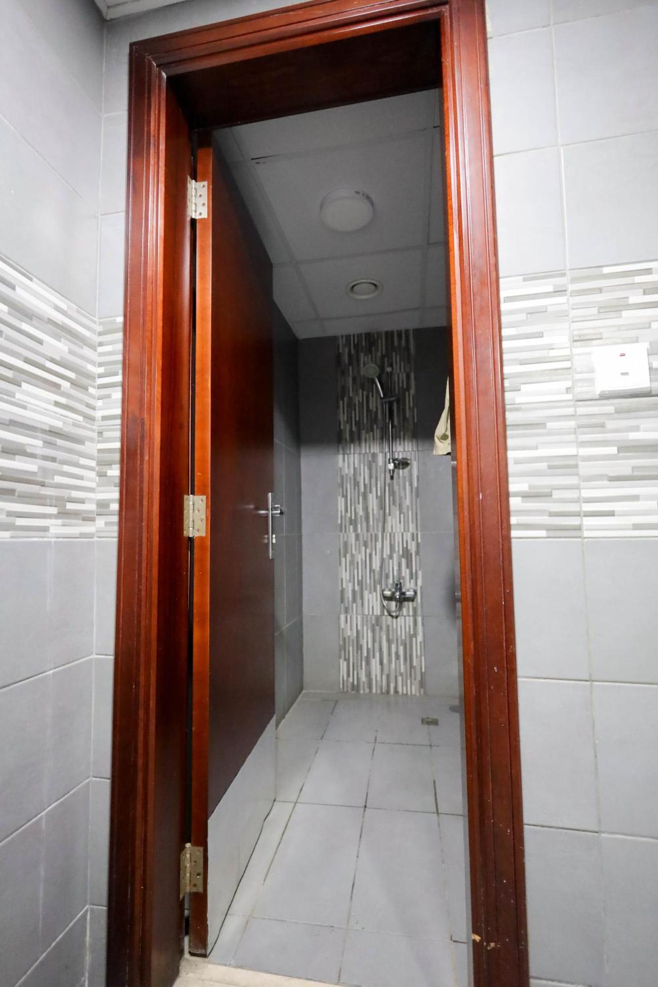Huge 1-bedroom Unit With 2 Sofa Bed Amazing Apartment