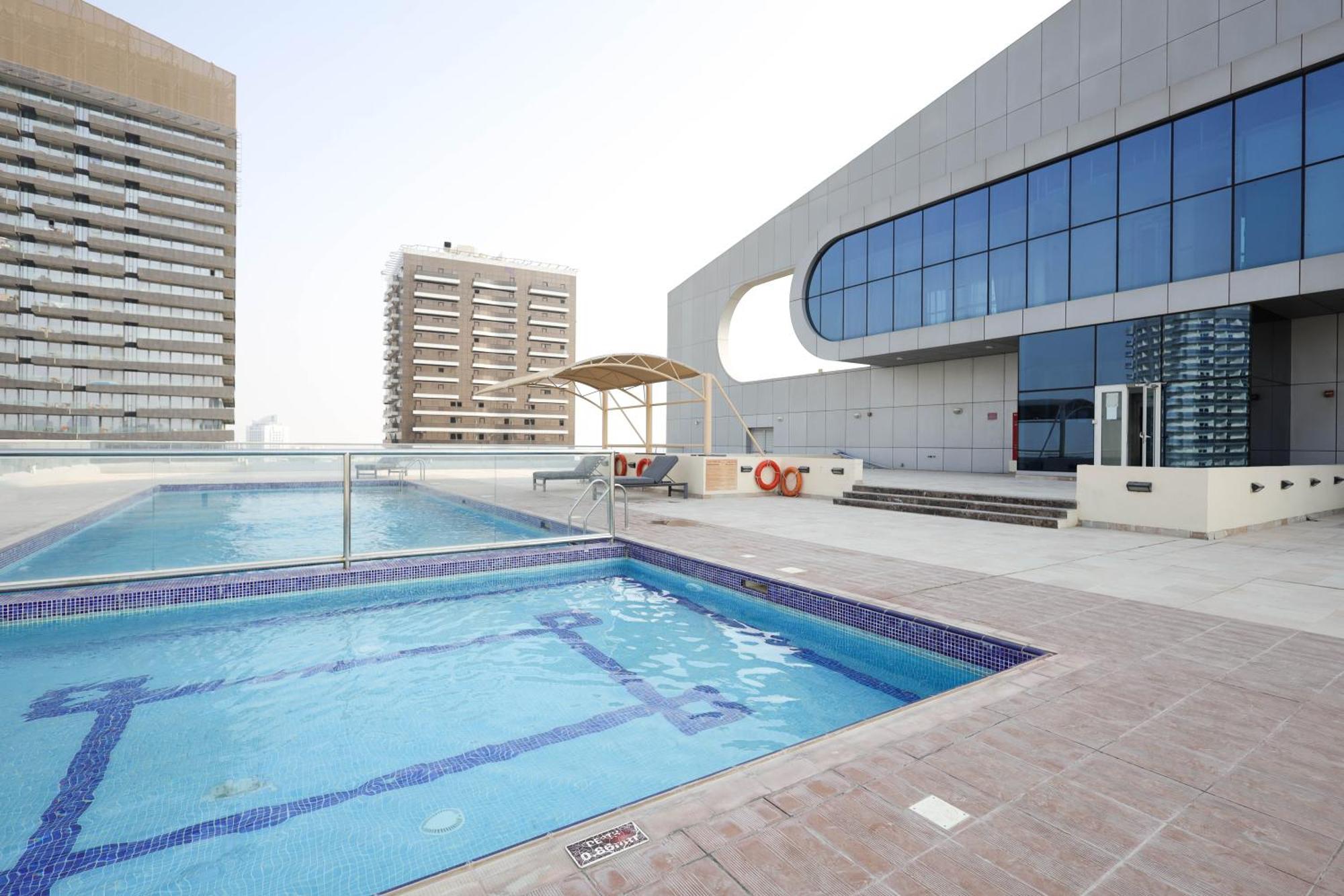 Huge 1-bedroom Unit With 2 Sofa Bed Amazing