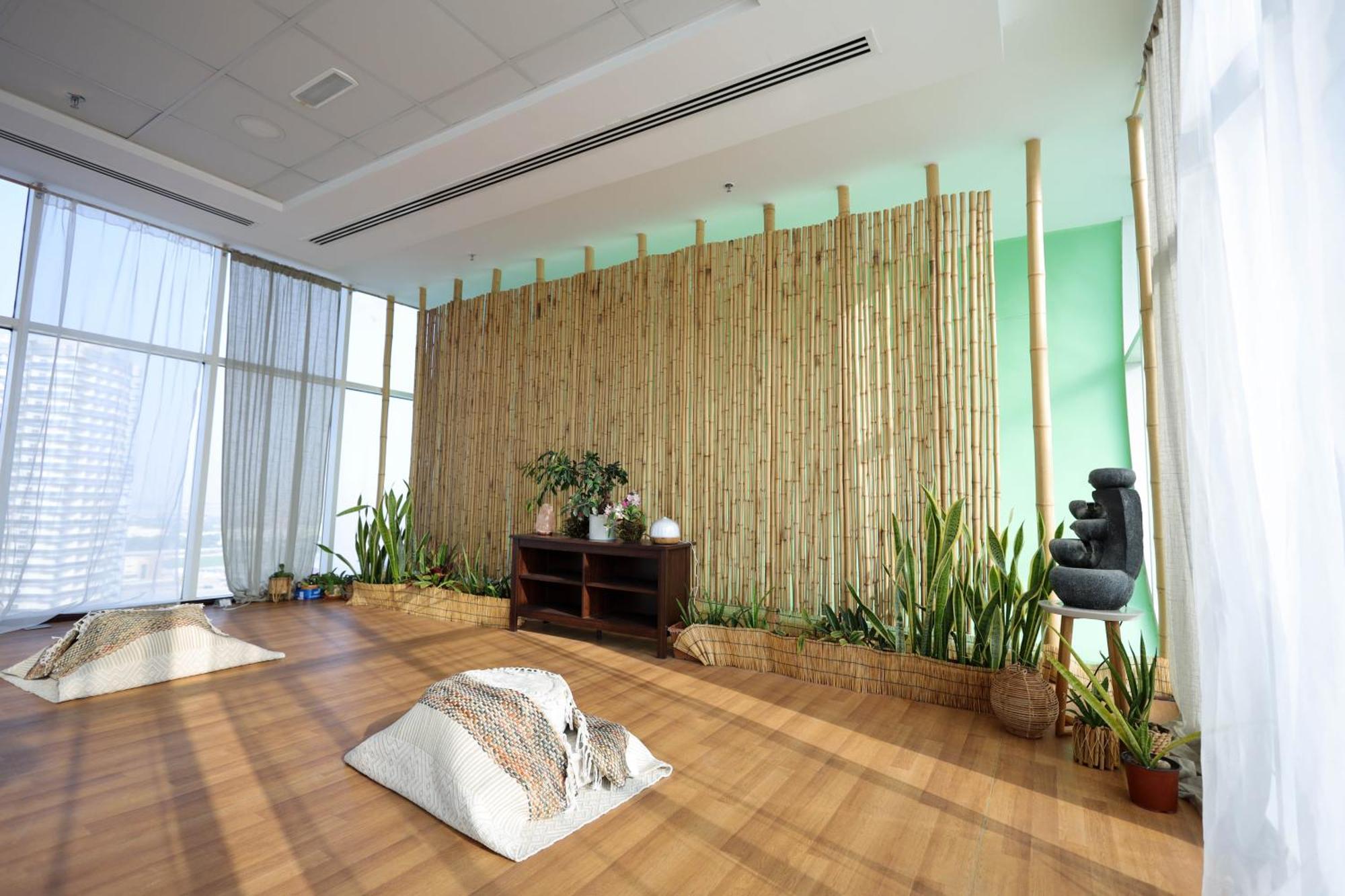Huge 1-bedroom Unit With 2 Sofa Bed Amazing Apartment Dubai